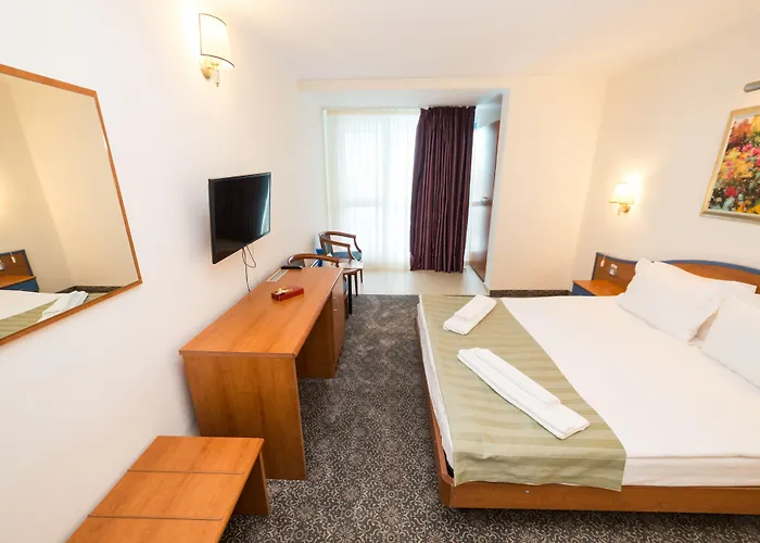 Bavaria Blu And Conference Centre Hotel 4*