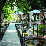 Bavaria Blu And Conference Centre 4* 마마이아
