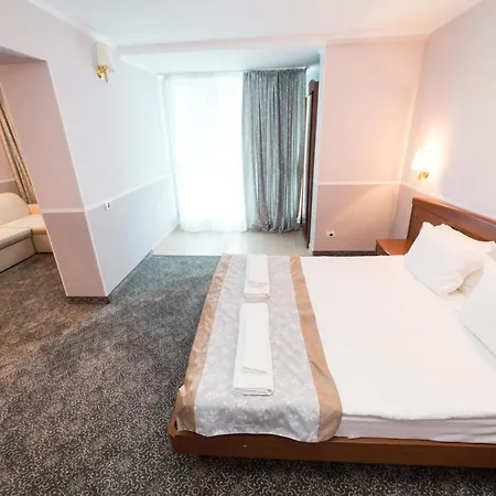 Bavaria Blu And Conference Centre Hotel