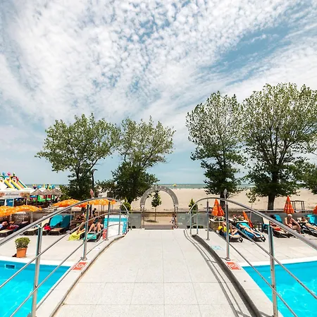 Bavaria Blu Hotel&conference Centre 4* Mamaia