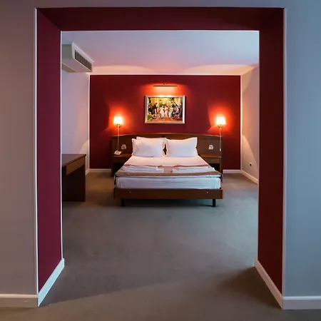 Hotel Bavaria Blu And Conference Centre