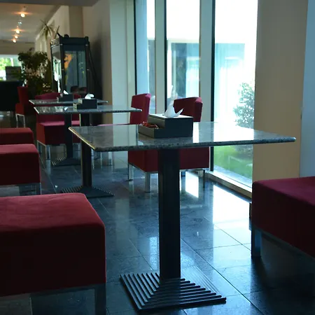 Bavaria Blu Hotel&conference Centre 4*