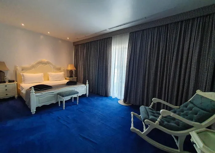 Hotel Bavaria Blu And Conference Centre