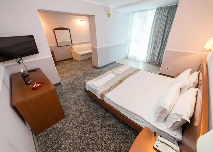 Hotel Bavaria Blu And Conference Centre 4*