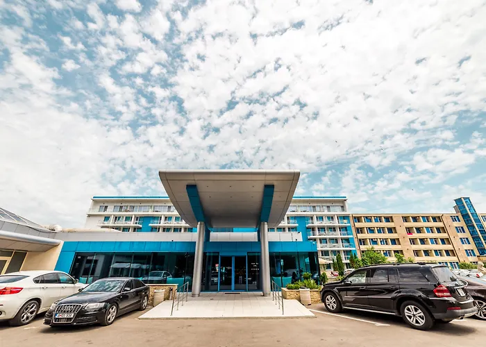 Bavaria Blu And Conference Centre Hotel