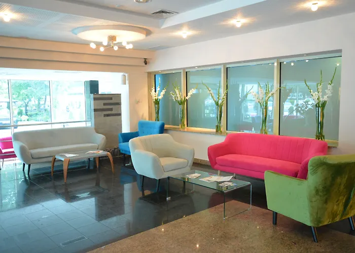 Hotel Bavaria Blu And Conference Centre 4*