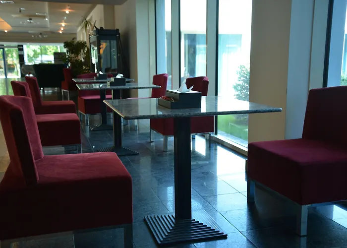 Bavaria Blu And Conference Centre 4*